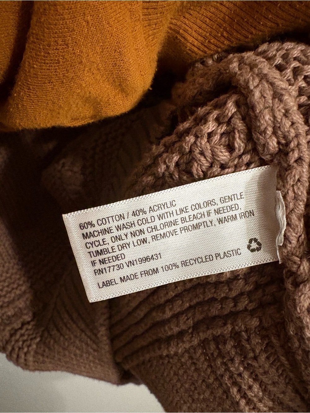 Universal Thread Brown 'mama' Embroidered Chunky Crewneck Sweater Size Medium - Picture 4 of 4